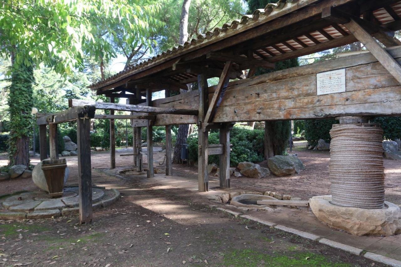 Hostal Del Senglar Espluga de Francolí Εξωτερικό φωτογραφία